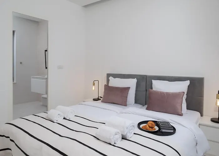 Apartamento Suncana Sukošan