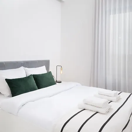 Suncana アパート