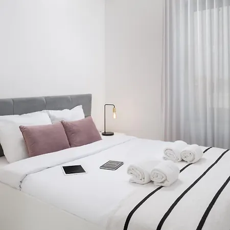 アパート Suncana *