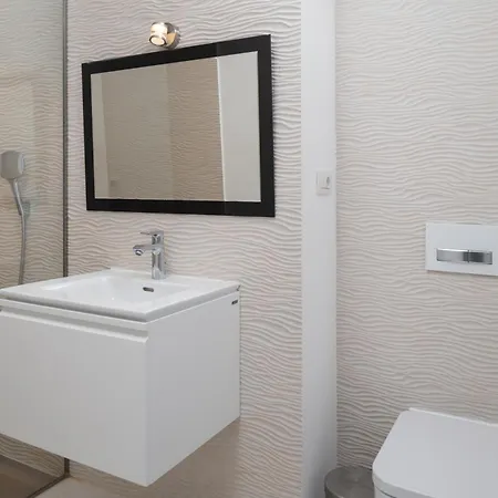 アパート Suncana