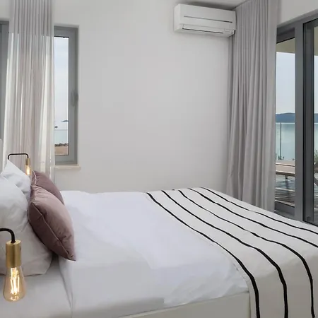 Suncana アパート