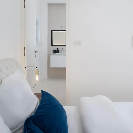 アパート Suncana Sukošan